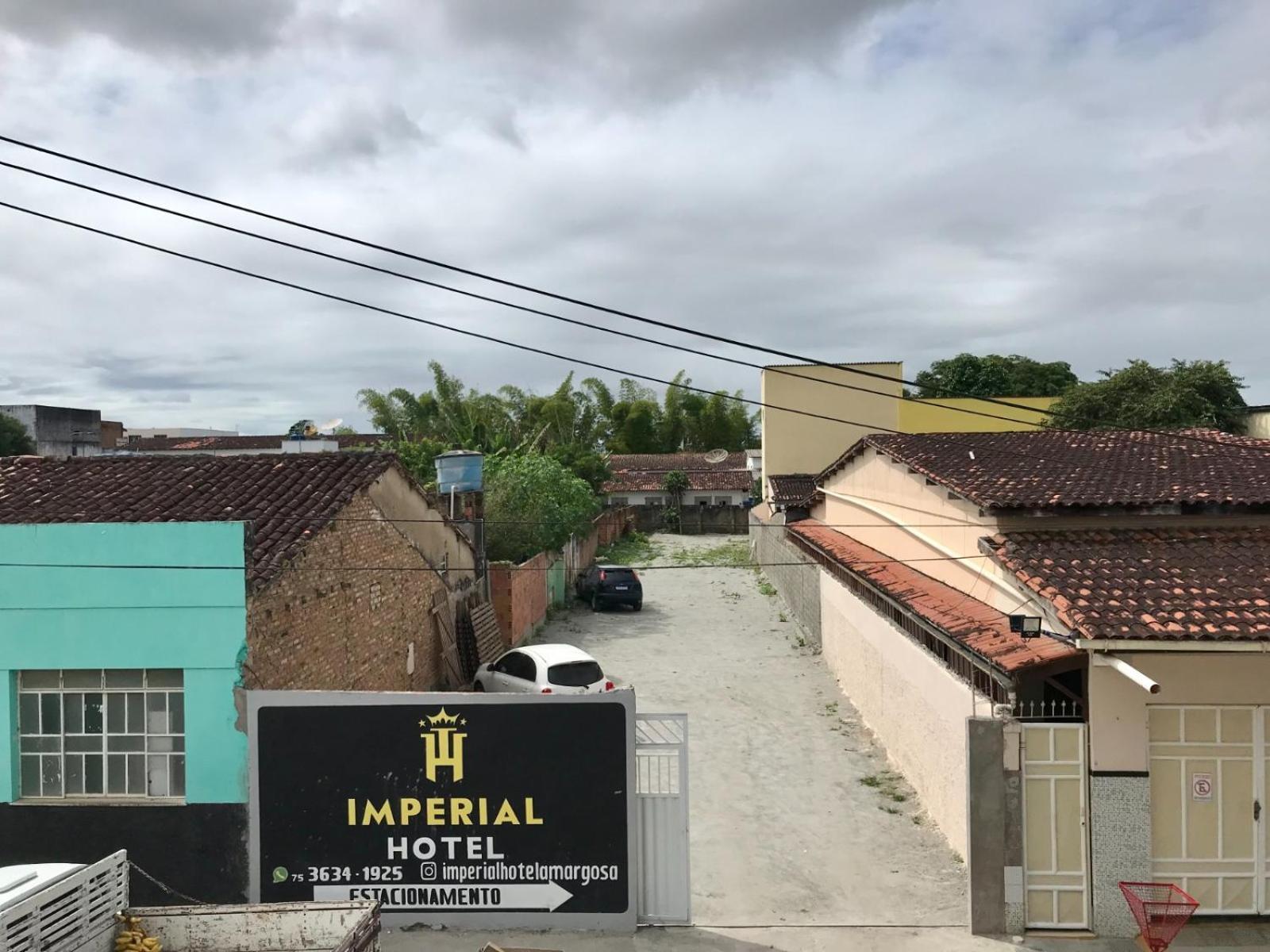 Imperial Hotel Amargosa Bagian luar foto