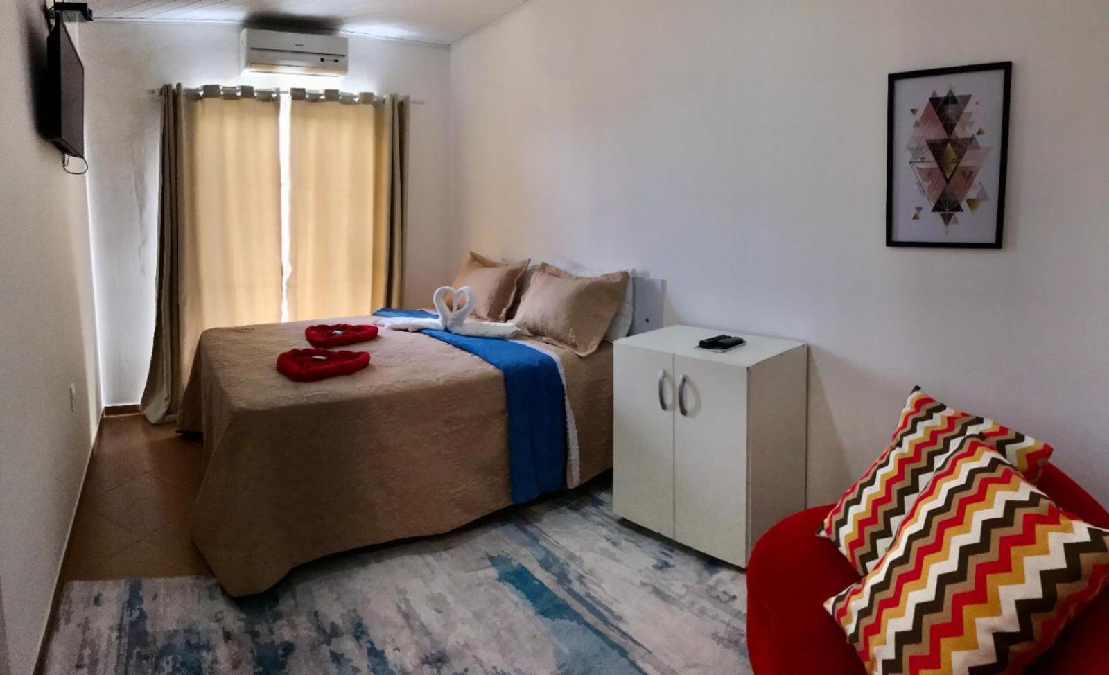 Imperial Hotel Amargosa Bagian luar foto